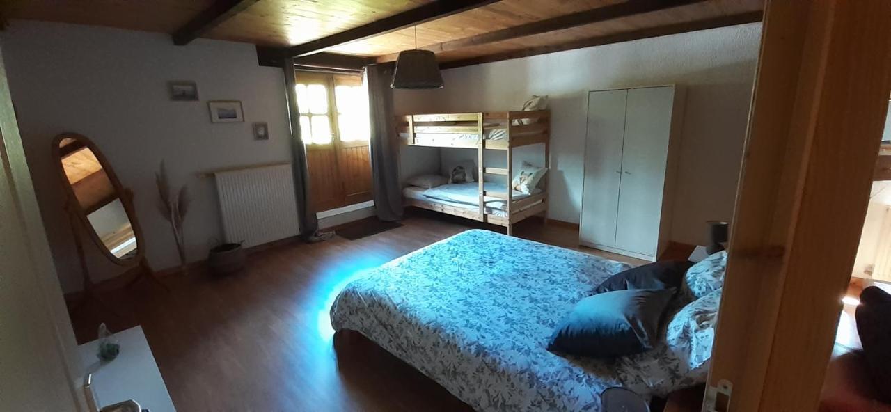 L' Appartement Du Camping Hautoreille Bannes  المظهر الخارجي الصورة